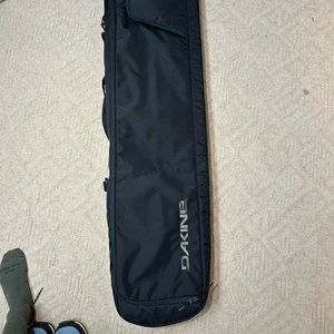 Dakine your snowboard bag